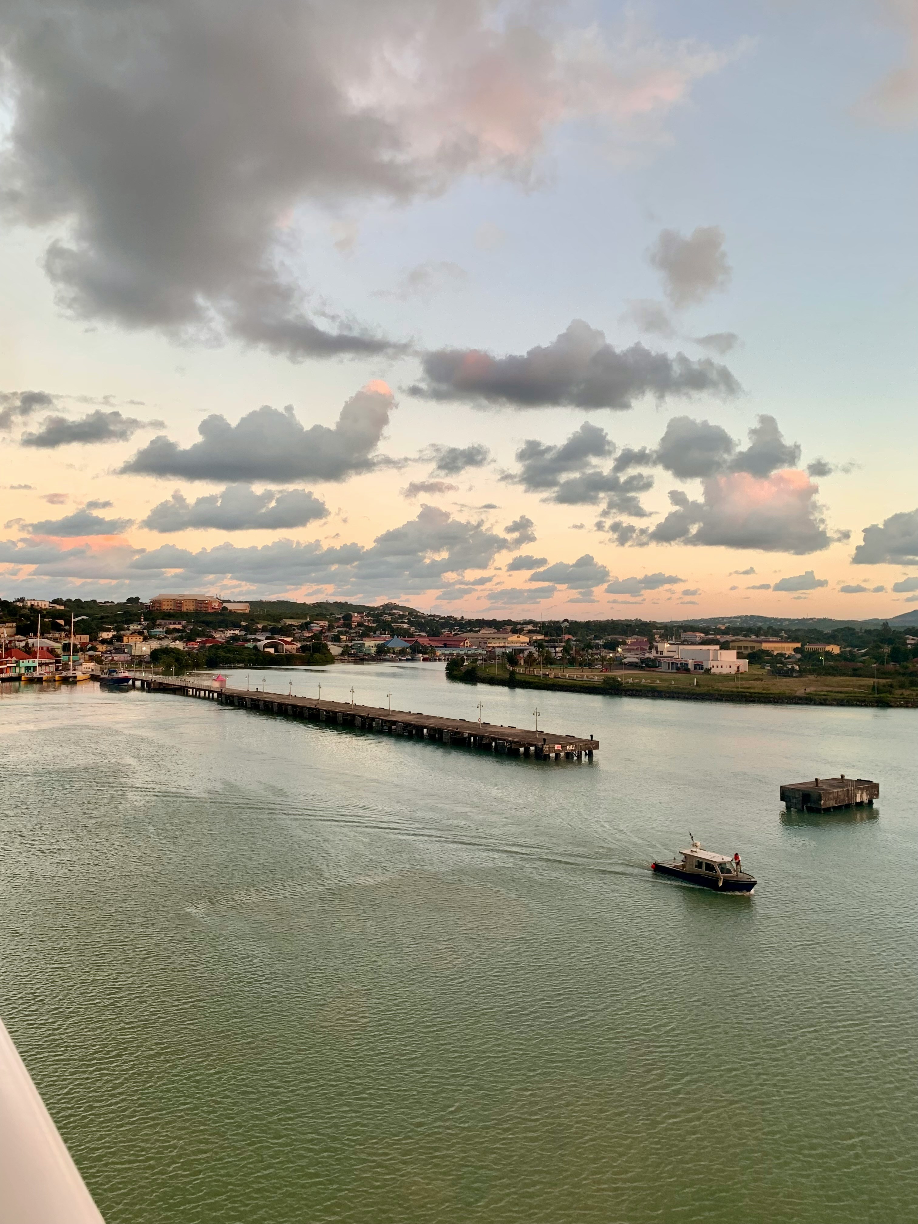 अंतिगुआ और बारबुडा (Antigua and Barbuda)